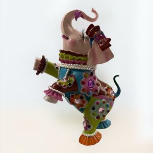 Margaret Le Van Pink Elephant Figurine Breast Cancer Awareness 2010‎